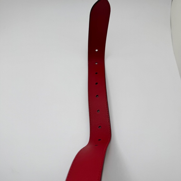 Gucci Marmont Oval Belt Bag Interlocking GG Quilted Leather Red Small 75 cm - Picture 13 of 16